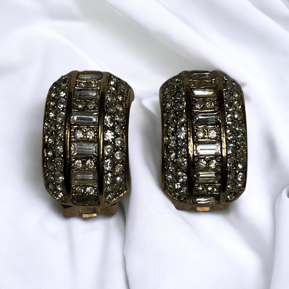 Vintage DIOR Crystal Gold Clip On Earrings - Picture 1 of 4